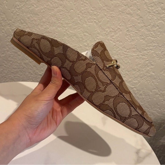 Coach Sienna Signature Slides Shoes Size 8.5 NWT - Picture 5 of 9